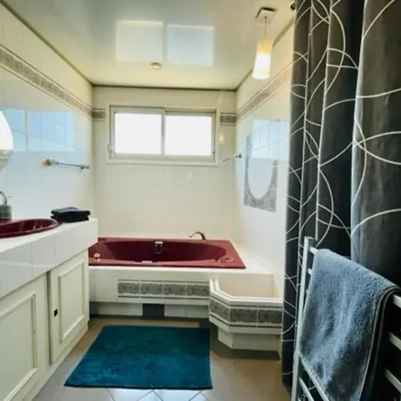 Nice Spacious And Bright In La Rochelle Λα Ροσέλ